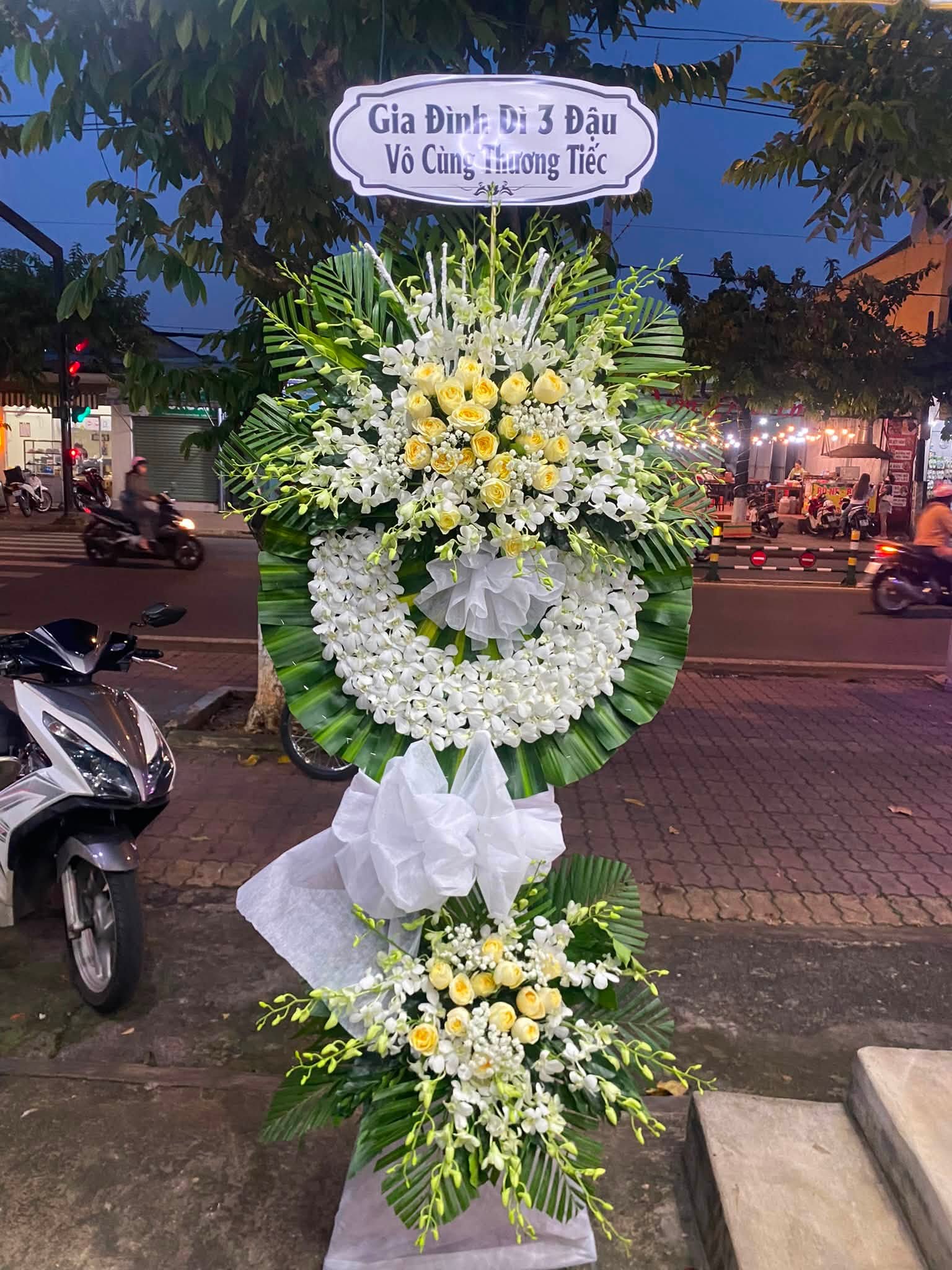 Hv 17 Vòng Hoa Tang 2 Tầng Lang Trắng Hồng Vàng